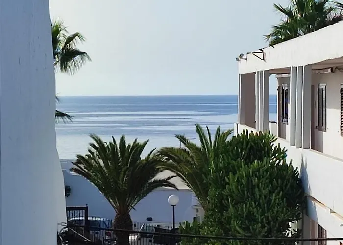 Апартаменты Adriana House 50 Metros Al Mar